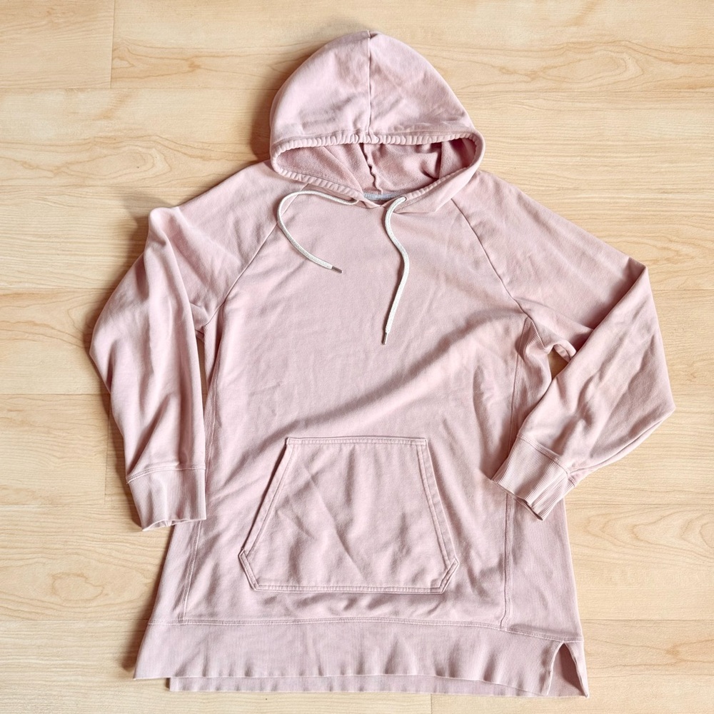 Dusty rose 3/4 sleeve Champion hoodie, like new, size L